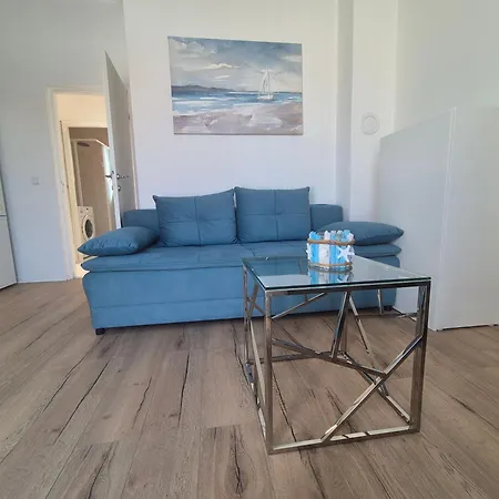 Apartment Maja *